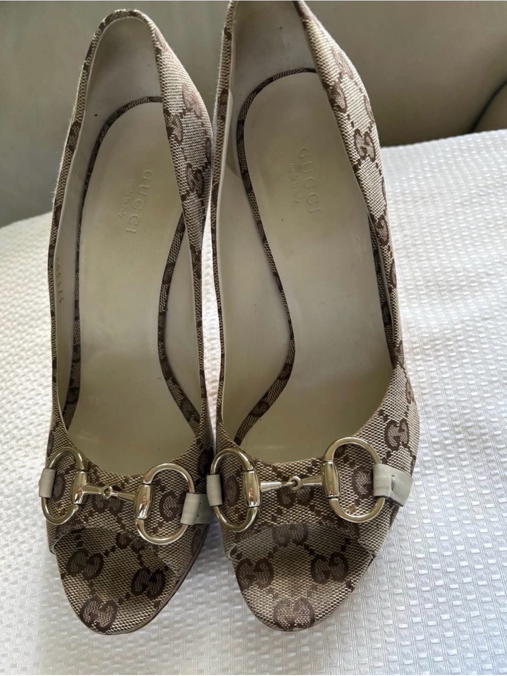 Gucci Beige Brown GG Canvas Horsebit Pumps size 7 1/2B